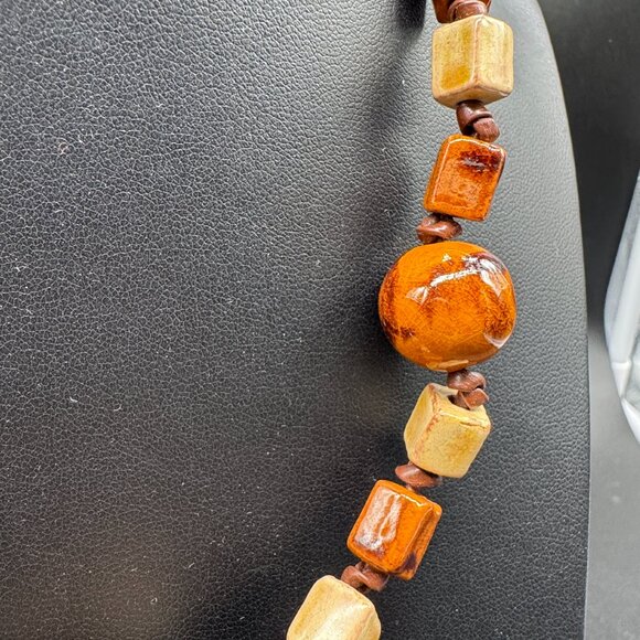 Beaded Necklace Stones Minerals Beige and Rust Colours Knotted Handmade - Picture 3 of 5